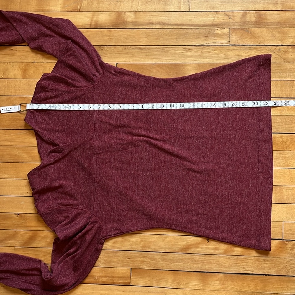 Woolrich Top - Picture 12 of 14